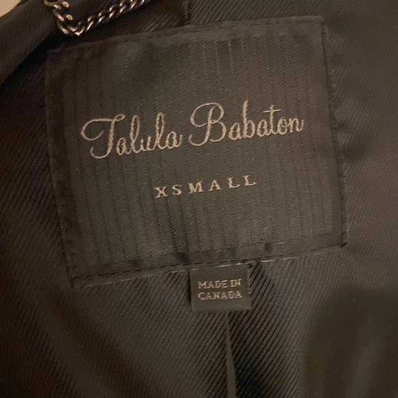 Aritzia coat - Picture 5 of 7